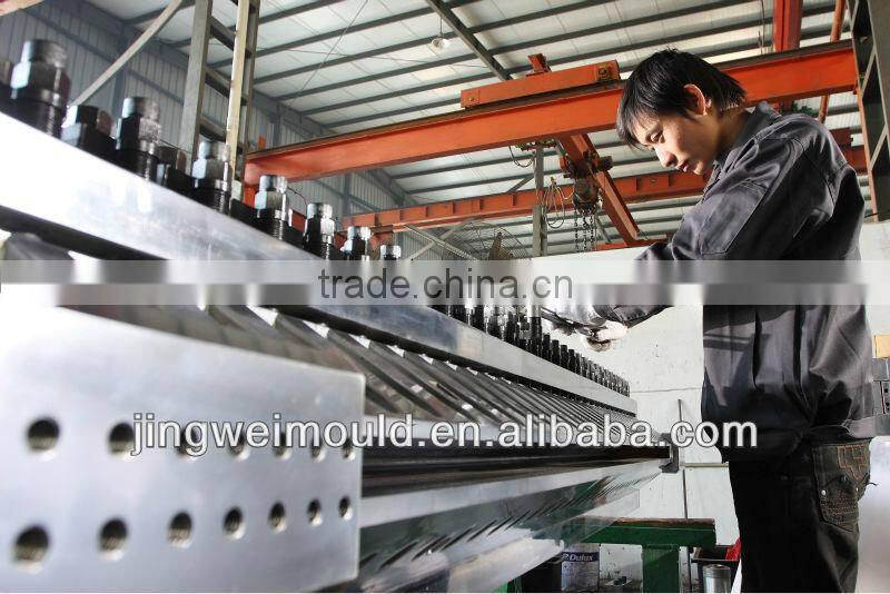 small plastics extrusion die