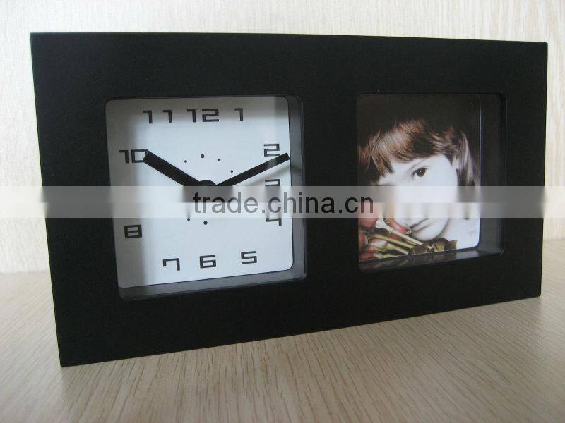 Wooden frame table clock with CE and ROHS can add customer's logo