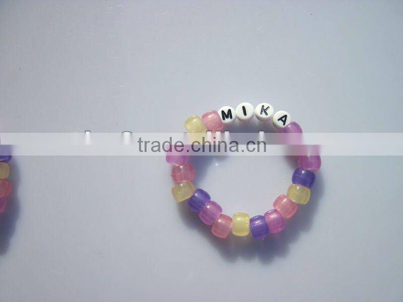 children funny uv bead solar bead bracelet colour change in sunshine test UV checker
