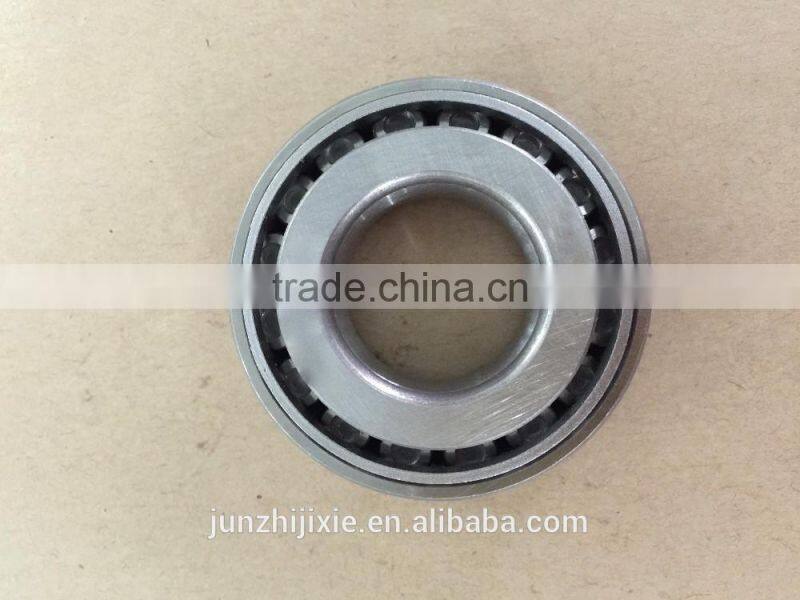 High quality Tapered Roller Bearing ball bearing 30203