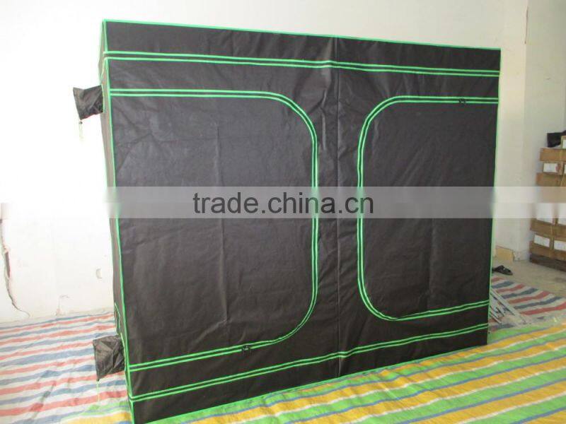 Indoor hydroponic plants grow tent