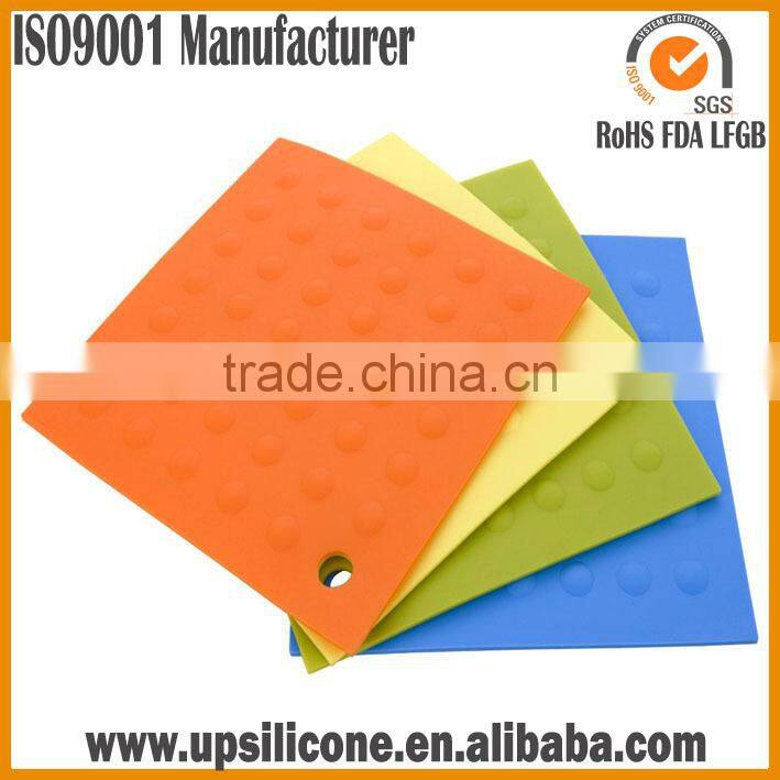 Heat Resistant Hot Dishes Pots Pans Plates Mate Trivet Silicone Mat