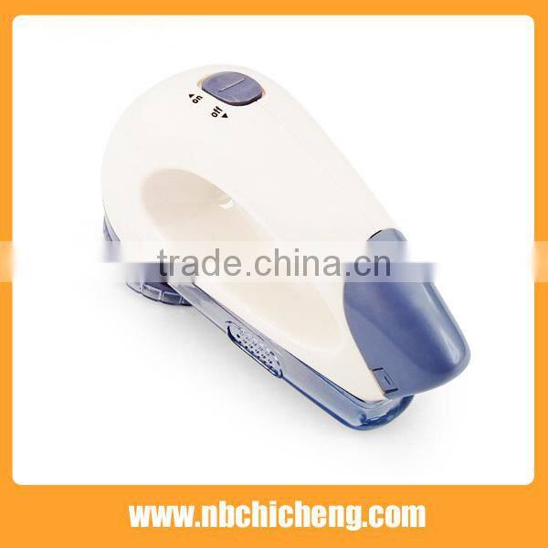 Electric lint remover