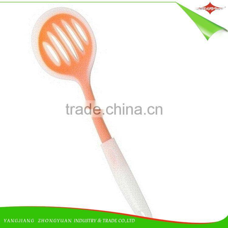 2015 Hot Sale 7PCS Silicone Kitchen Utensils