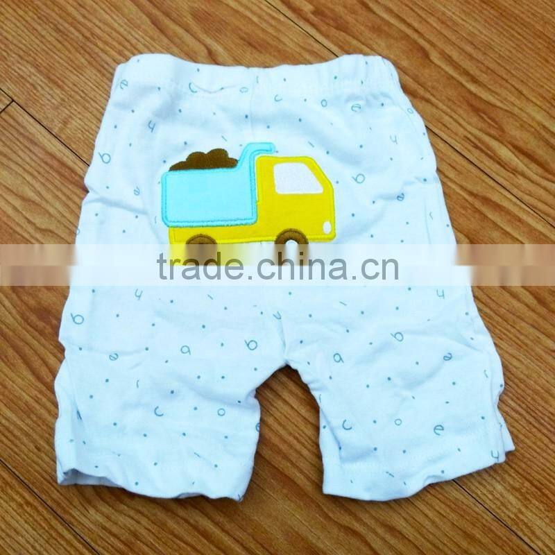Cute patterns embroidered short baby PP pants