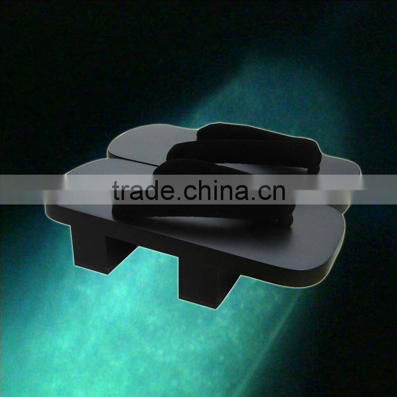 Traditional Men's Geta Sandals