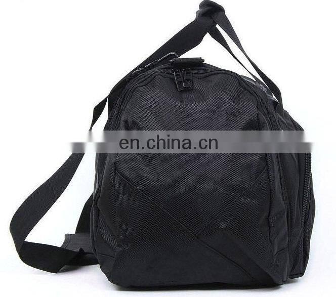 2015 oem low moq new arrival fashion trendy duffle bag
