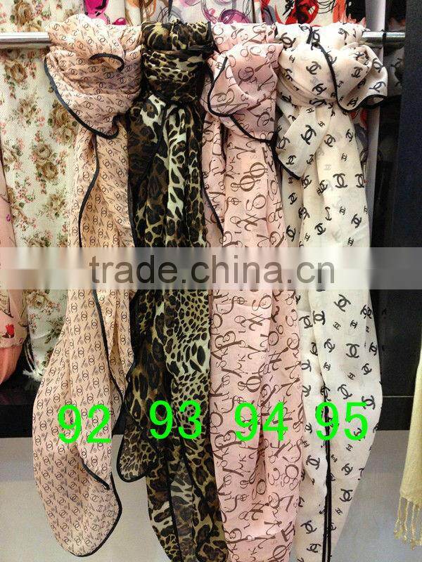 SQ023 muslim scarf embroidery scarf square scarf