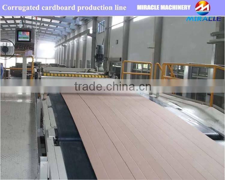Top sale in 2016 corrugated paperboard with E flute handling machine price