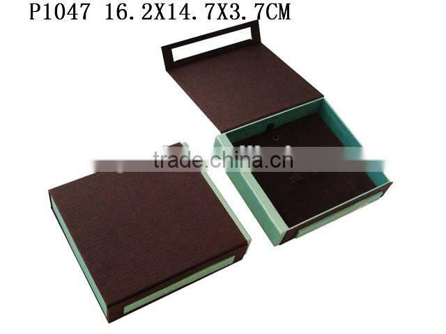 Custom Special Paper Jewelry Gift Box for Cufflink Manufactures China P1051