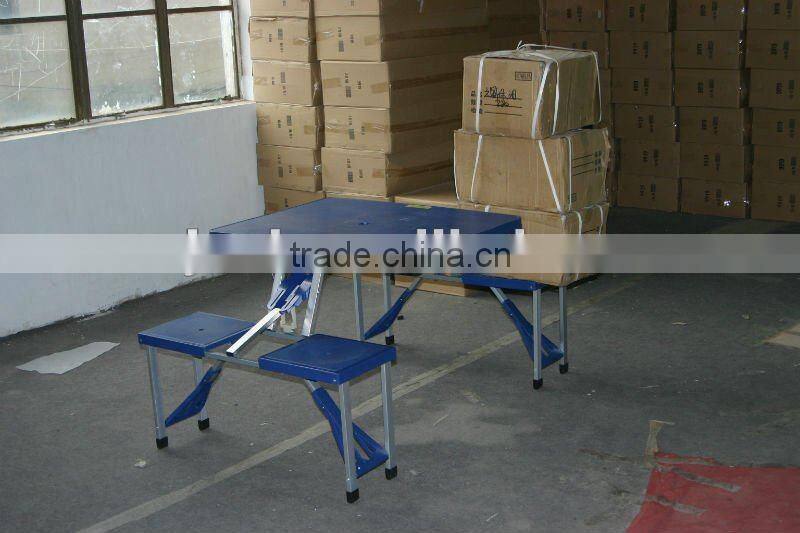 Outdoor Plastic Folding Table