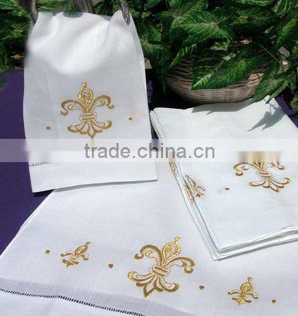 linen guest towel