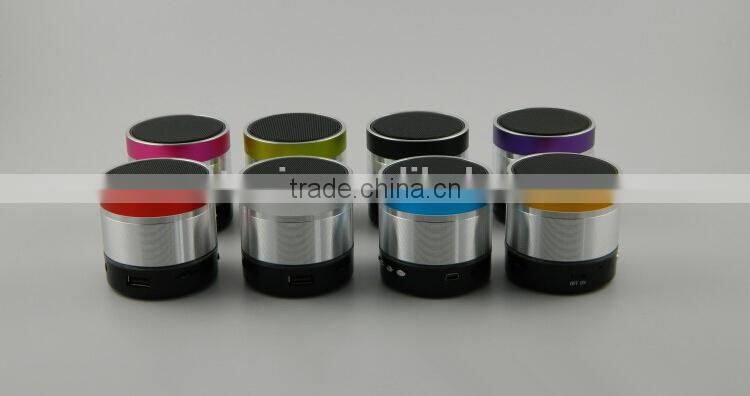 2015 wireless portable mini bluetooth speaker with led light