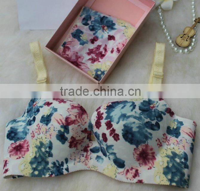 ladies flower printing basic bra and panties