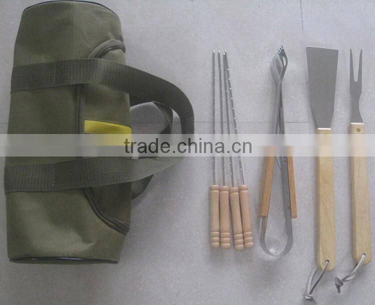 7-piece BBQ Grill Tools set with Wooden Handen in oxford bag