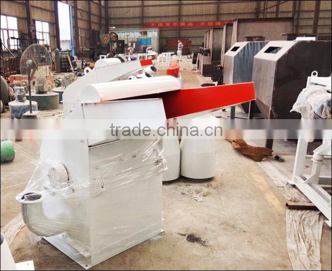 China Manufacturer 1-3T/H Output Machine To Make Sawdust With CE Approved