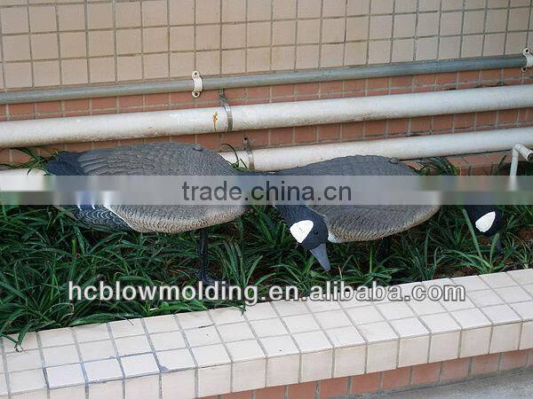 Customized Plastic life-like Canada flocked hunting goose decoys