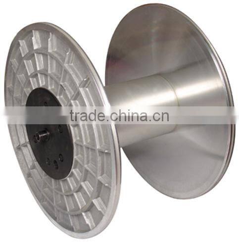 Aluminium beam for warping machine
