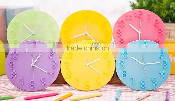 Supply Circular fashion desktop alarm clock