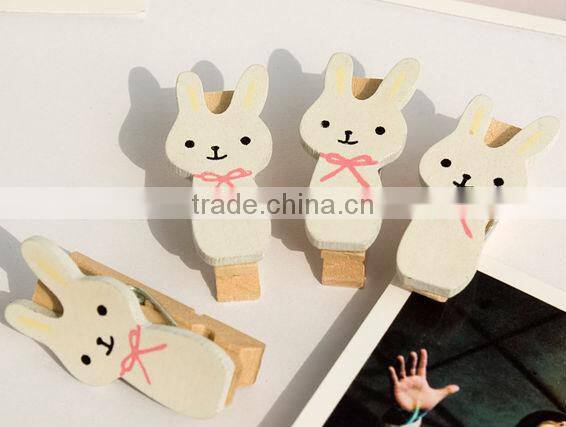 China hot selling new products pegs graphic design clips wood clothes hook