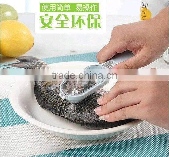 Plastic Fish Skin Scaler and Fish Knife