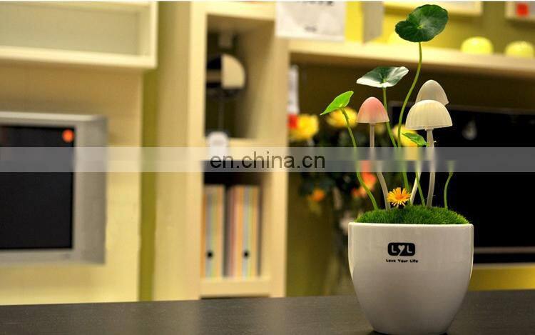 Wholesale price mushroom night lamp cute fashion desin lamp night light for bedroom dorm living room