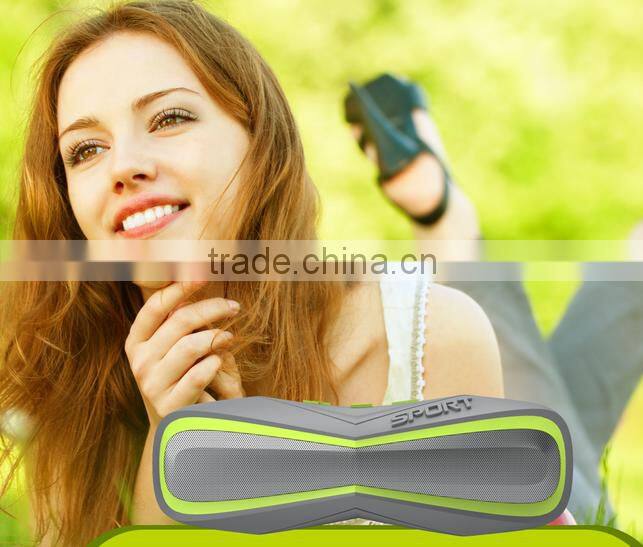 Portable Outdoor Blutooth Speaker with Waterproof Function