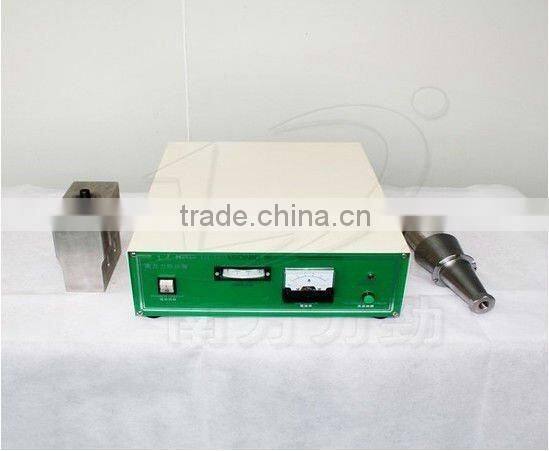 ultrasonic transducer and moulds of Ultrasonic Plastic Machine