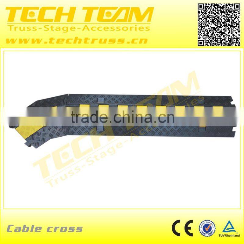 Rubber Base & Plastic Flap 2-Channel Car Cable Cross Protector , cable cross loading 5T
