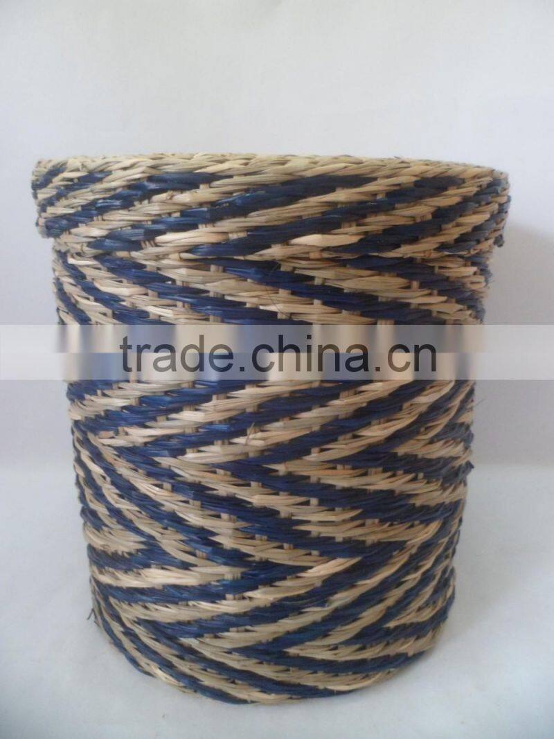 Cute seagrass box with lid, natural seagrass box with very very cheap price