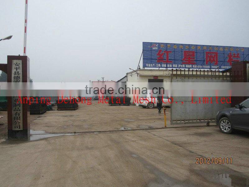 Metal mesh / Galvanzied Welded wire mesh / Temporary Fencing / fence