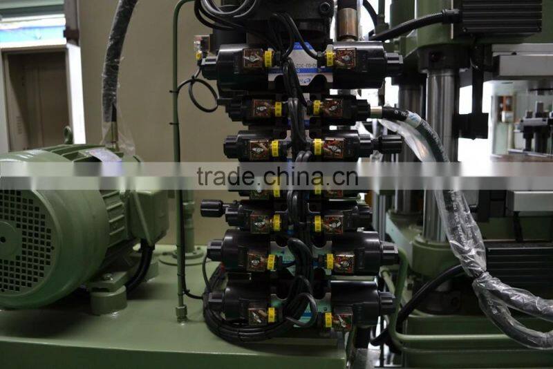 Vertical 4RT Rubber Transfer Type Molding Machine