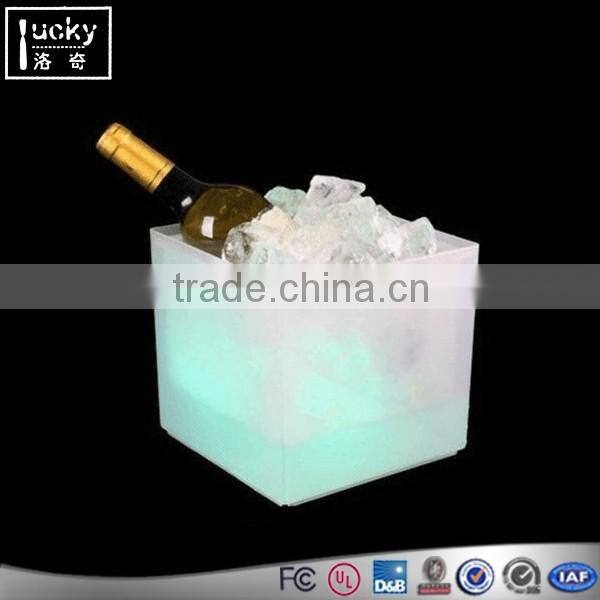 Acrylic transparent rectangle wine display case high quality liquor bottle holder display stand