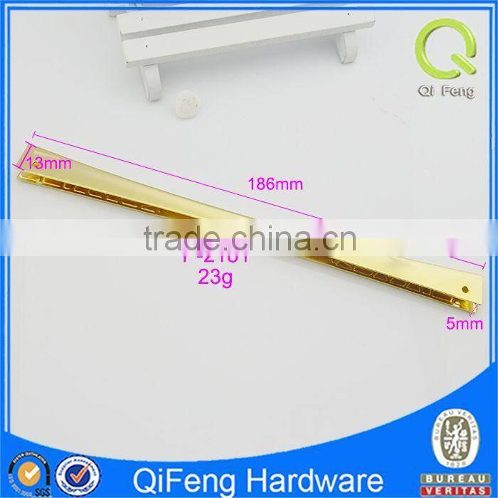 P-2181 Beautiful gold high quality ornament for bags