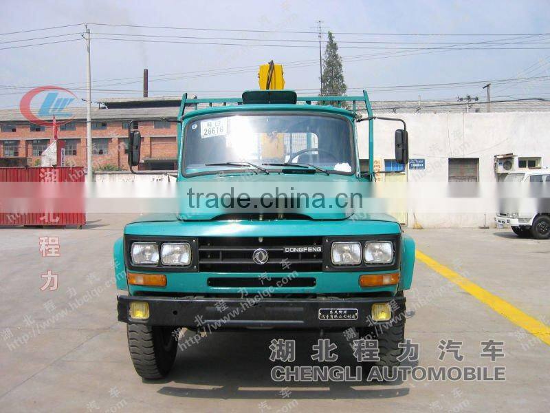 Dongfeng 4*2 derrick crane truck sale