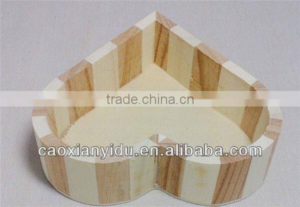 Decor Wooden Heart Shaped Jewelry Holder Wood Box Storge Box Mini Wooden box Small Box For Weding Key Box