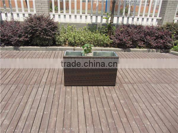 Nice and elegant wicker connected 5 pcs flower pot set