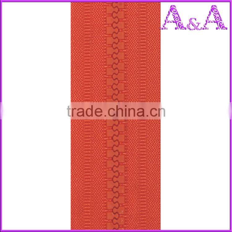 wholesale waterproof plastic long chain transparent teeth plastic long chain large plastic long chain