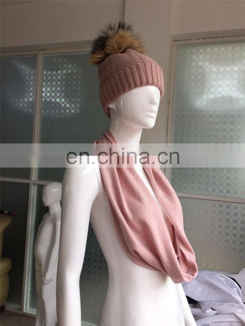 Wholesale Knitted Wool Cashmere Scarves Raccoon Fur Pom Hat Scarf Combination