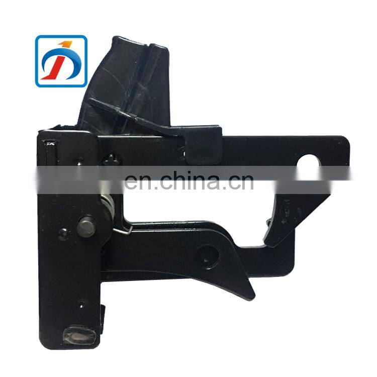 RTS Fast Deliver ABS Black C Class W204 Radiator Upper Rubber Fastener