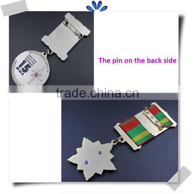 Popular classic souvenirs stamping badge,custom metal pin badges