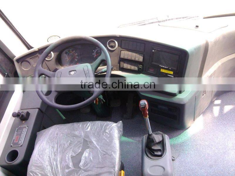 Dongfeng bus looking for the distributor in oversea market