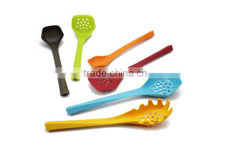 Colorful Eco-friendlynon stick PP Kitchen Utensil Set