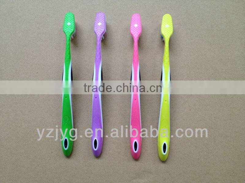 2013 new design fashion toothbrush