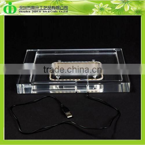 DDI-0030 Trade Assurance Ipad Dock LED