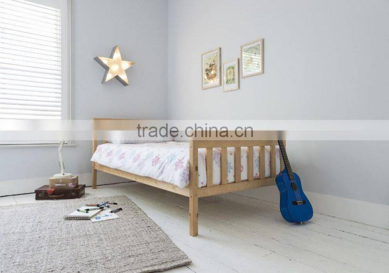 European hot pine wood bed king size natural wood color