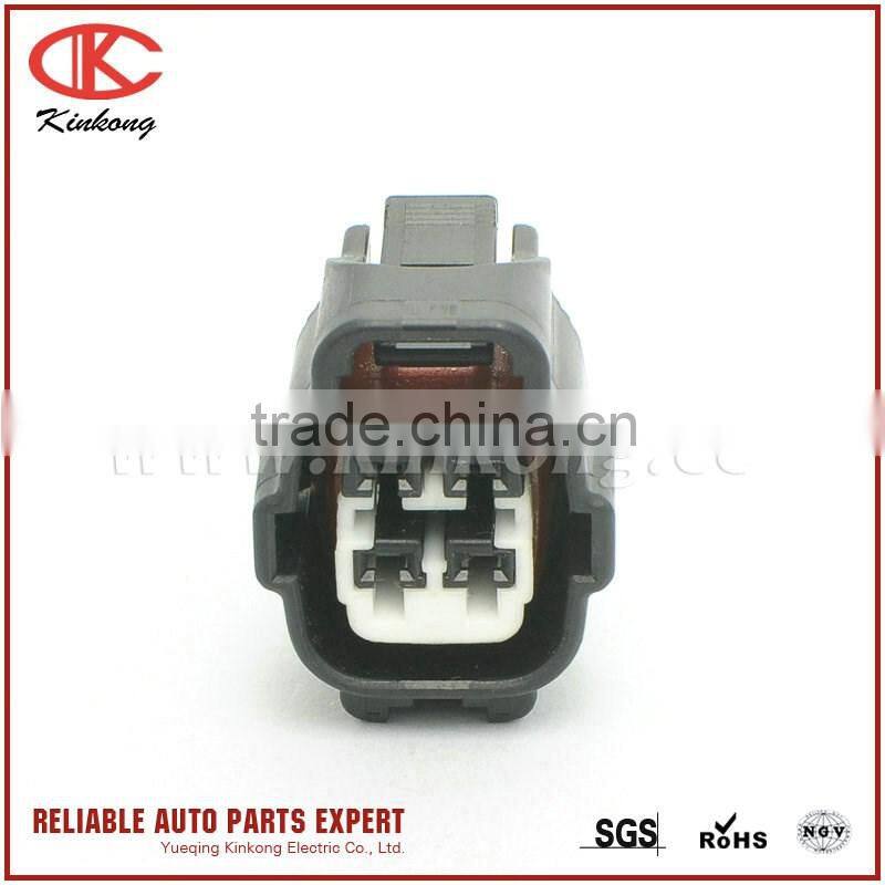 Yazaki 4 pole female waterproof automotive connector 7283-7040-10/MG641101