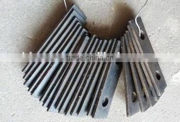 hammer mill machine widely used for wood materials,hammer mill with its mesh size 3-30mm for you chose