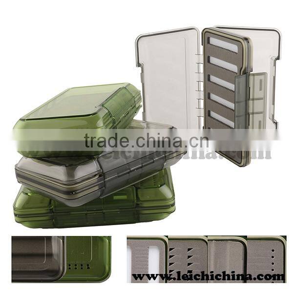 Clear lid waterproof plastic fly box
