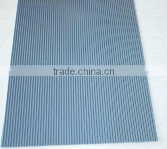 Mixed ribbed light grey rubber mat